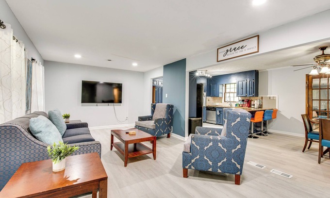 Church Street Casa | 6 Mi to Airport: Riverdale Home w/ Private Pool!