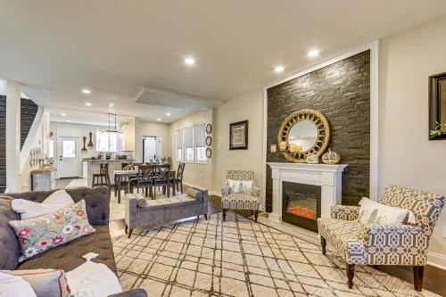 Squirrel Hill South Casa | 6 Mi to Downtown - Spacious Home in Pittsburgh!
