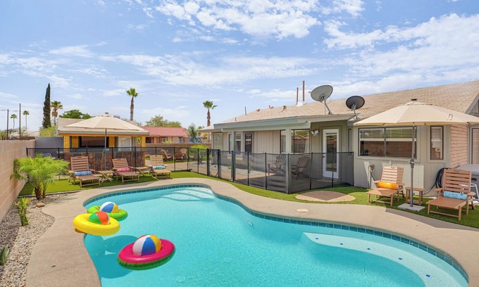 Tucson Casa | 6 Mi to Dtwn: Tucson Gem w/ Outdoor Oasis!