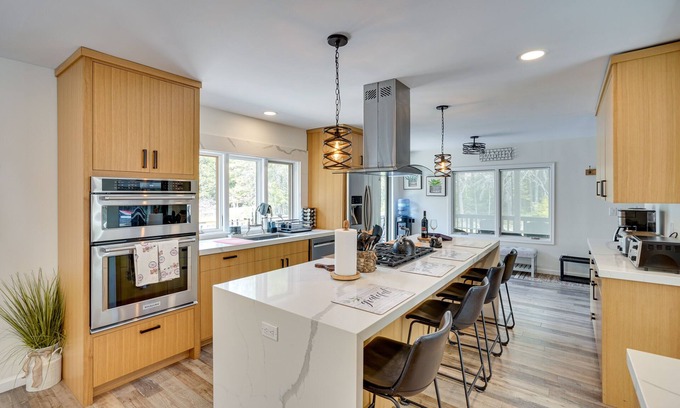 Tannersville Casa | 6 Mi to Hunter Mtn: Tannersville Retreat w/ Pool