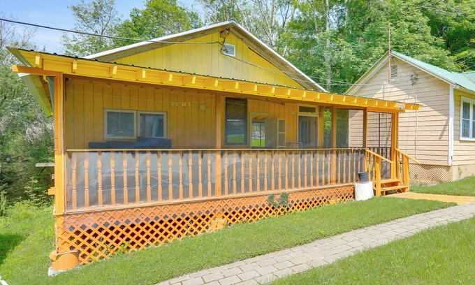Mongaup Valley Cabina | 6 Mi to State Park: Mongaup Valley Cabin!