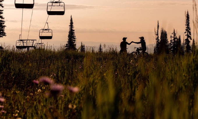 Fairways Apartamento | 6 minute walk to Sun Peaks Village