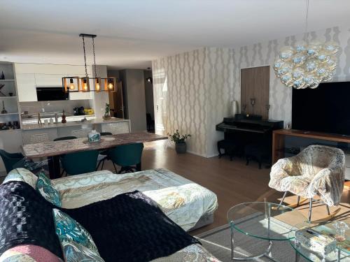 Cointrin Apartamento | 6 P - Parking - Wifi - Terrasse