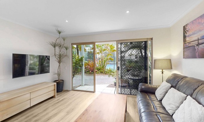 Noosaville Casa | 6 Pelican Beach Resort