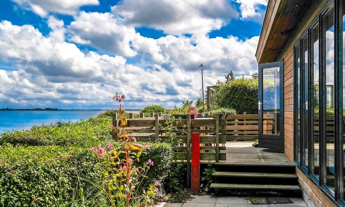 Anjum Casa | 6 personas frente al mar Lauwersmeer, casa totalmente equipada y moderna con sauna
