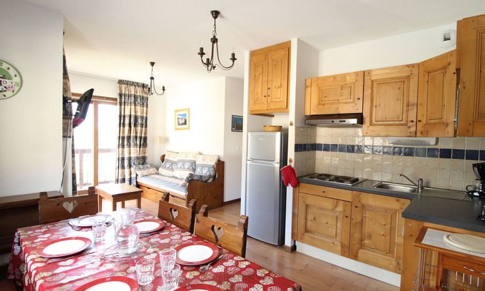 Aussois Apartamento | Apartamento para 6 con balcón e internet en Aussois