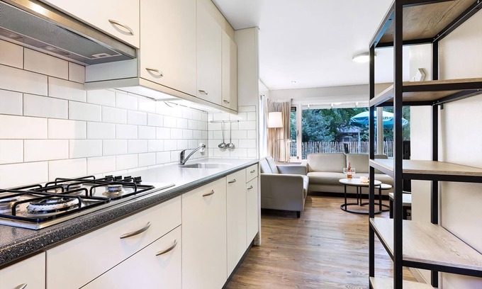 Nieuw-Milligen Casa | 6-person dog bungalow in the holiday park Landal Rabbit Hill