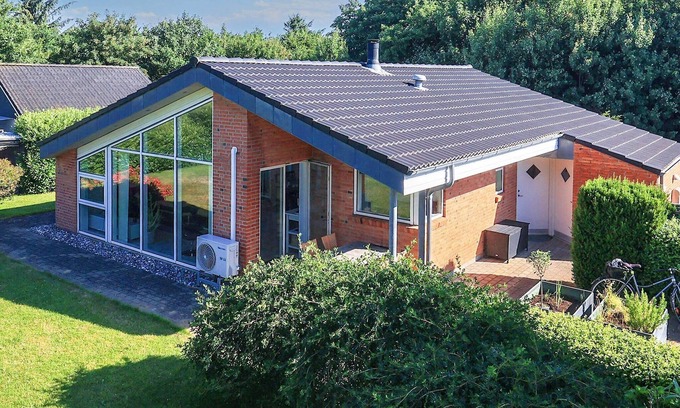Sjaelborg Casa | 6 person holiday home in Esbjerg V