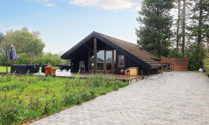 Kongsnæs Casa | 6 person holiday home in Stubbek bing