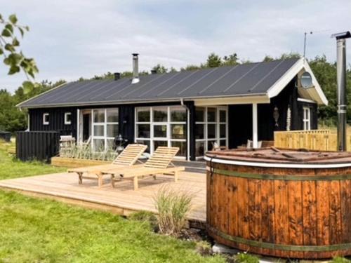 Sillerslev Casa | 6 person holiday home in Øster Assels-By Traum
