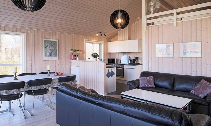 Skibby Casa | 6 person holiday home in Skibby