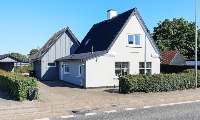 Aalbaek Casa | 6 person holiday home in Ålbæk-By Traum