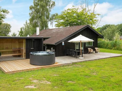 Idestrup Casa | 6 person holiday home in Idestrup