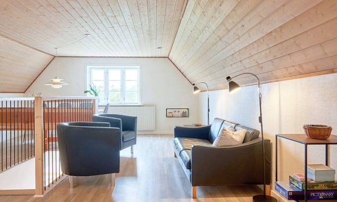 Ronne Casa | 6 person holiday home in Rønne