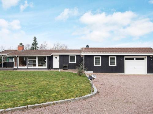 Helberskov Casa | 6 person holiday home in Silkeborg-By Traum