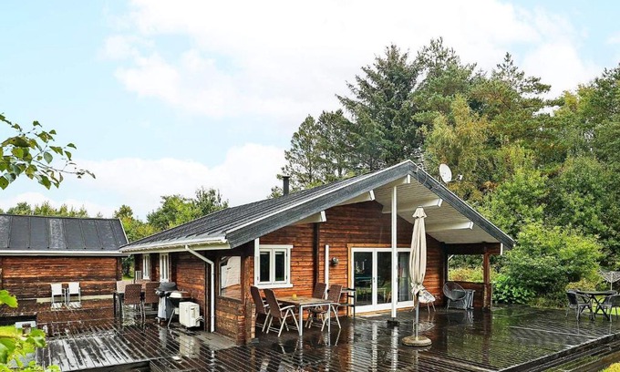 Nordost Casa | 6 person holiday home in S by