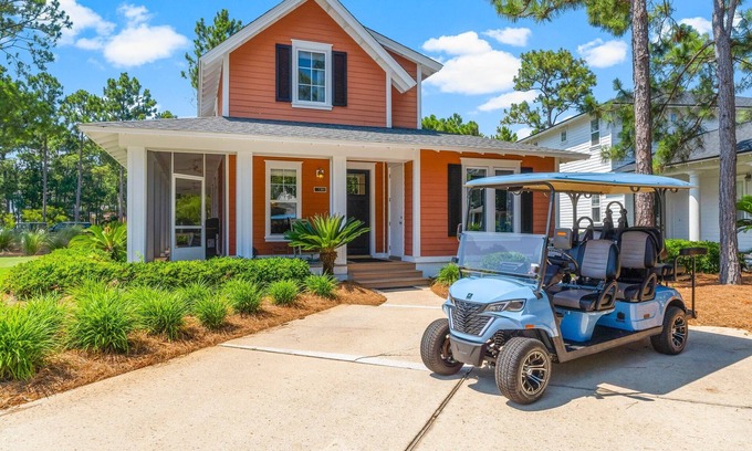 Laurel Grove Casa | 6 Seat Golf Cart ~ Screened Wraparound Porch ~ Resort Pools & Beach