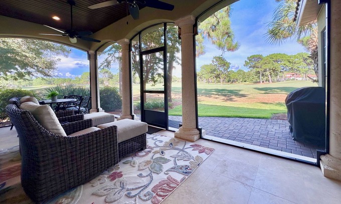 Villa Lago Casa | 6-Seat Golf Cart ☀️*Heated Pool | Beach Equip | On Golf Course ☀️ Sandestin