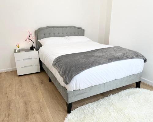 Portsmouth Apartamento | 6-Sleeper 3BR Garden Beach - FREE parking
