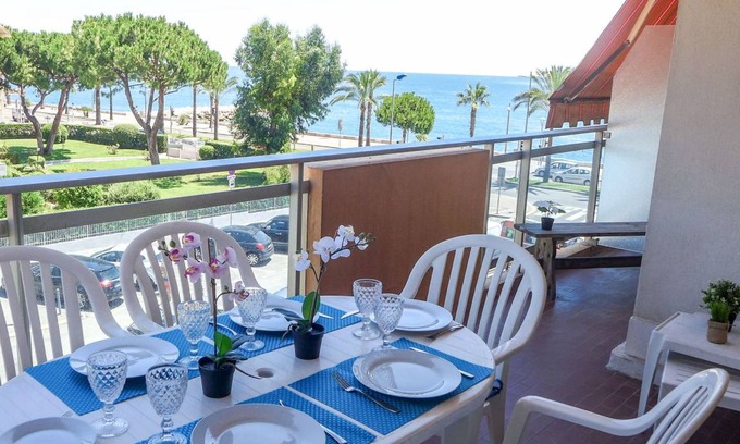Cros-de-Cagnes Apartamento | 60 m² Apartamento ∙ 2 habitaciones ∙ 5 huéspedes