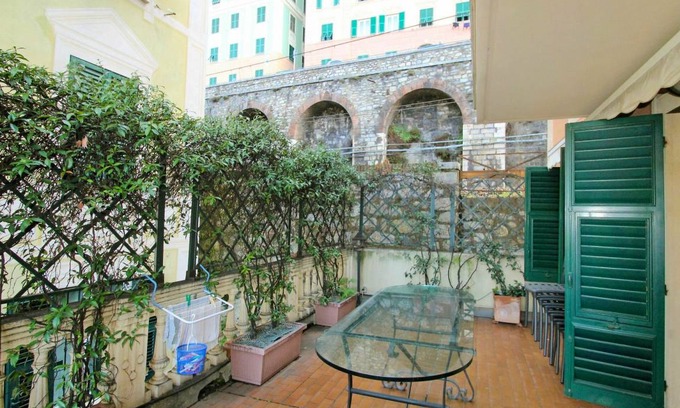 Camogli Apartamento | 60 m² Apartamento ∙ 2 habitaciones ∙ 5 huéspedes