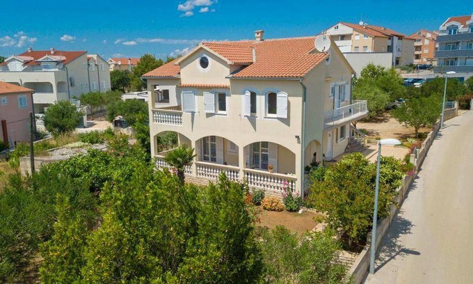 Vodice Apartamento | 60 m² Apartamento ∙ 2 habitaciones ∙ 4 huéspedes