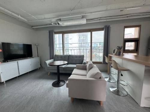 Seongsu Apartamento | 601, Seongsu Station Jungnangcheon Cherry Blossom Road Han River airport bus