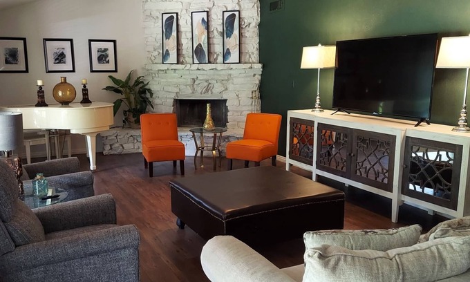 Shreveport Casa | 6011 On The Ponderosa