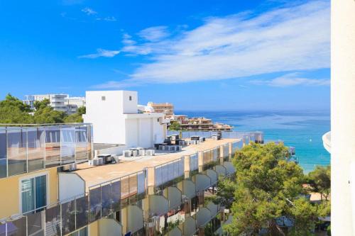 Cap de Salou Apartamento | 602 Cala Forn Salou Side sea views w Direct access to the beach