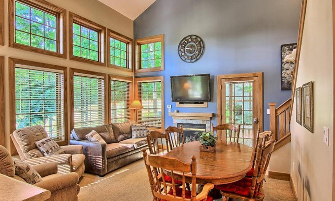 Boyne Falls Casa | 604 Disciples Village Condo