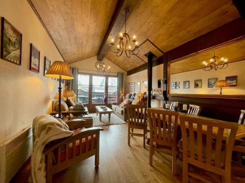 Arc-1950 Apartamento | 617 Manoir Savoie