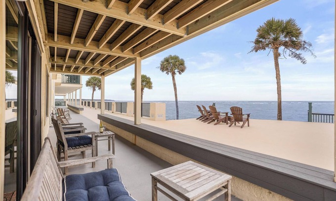 Saint Helena Island Condominio | 622 New Haven