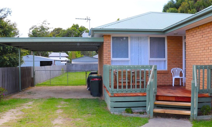 Mallacoota Casa | 64 Betka Road Mallacoota