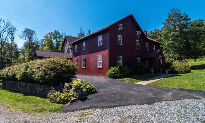 Tylersport Casa | 65 Acre Private Estate