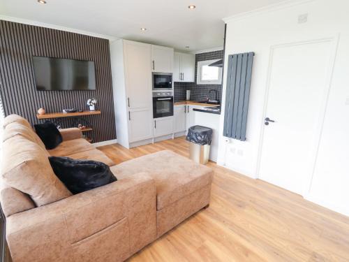 Chapel Saint Leonards Casa | 66 Cherry Park