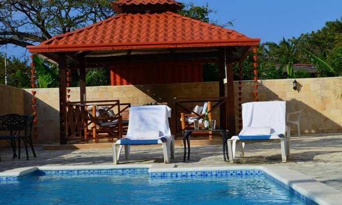 La Esplanada Apartamento | 6BD guest-friendly condo complex with pool/cable TV/BBQ/Wi-Fi/parking