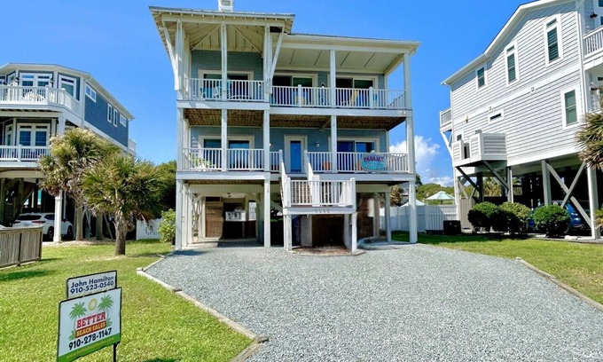 Yaupon Beach Casa | 6BR 4.5BA House, 2nd Row, Ocean Views, Dog Friendly, Pool, Sleeps 12