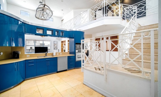 Northeast Miami Villa | 6BR Villa in Miami Shores—Poker, Private Pool+More