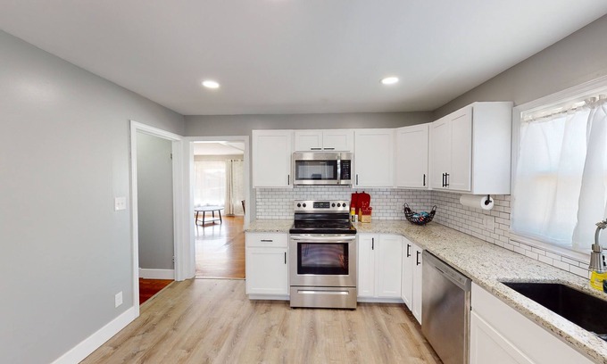 Hays Casa | 7 bed 3 bath fully renovated home that boasts 2 living rooms, a MUST see!!!