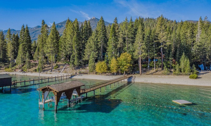 Tahoma Casa | 7 bedroom 7 bath Lakefront Estate