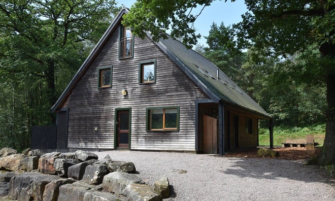 Farley Cabina | 7 bedroom accommodation in Oakamoor