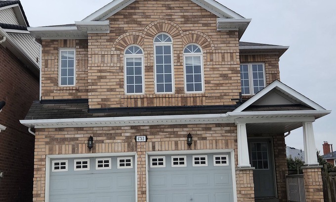 East Credit Casa | 7 Bedroom Detached House with huge backyard in the Heart of Mississauga!!!