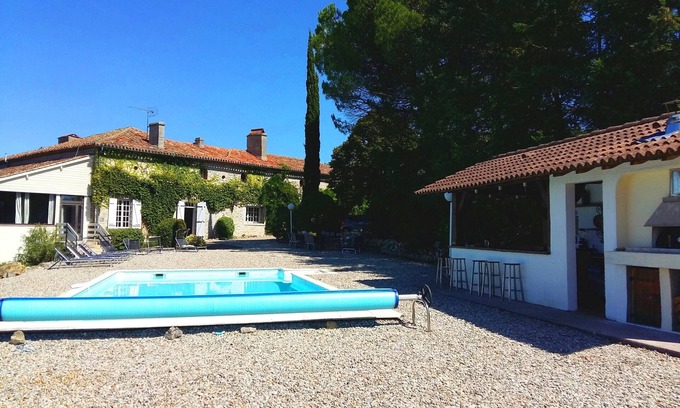 Lagarrigue Casa | Manor de 7 dormitorios, piscina privada, vistas a la colina, horno de pizza, bar, capacidad para 16, 5 acres