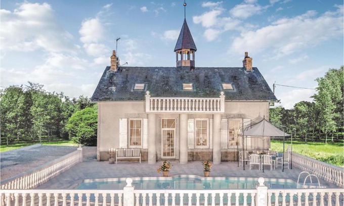 Ardentes Casa | 7 Bedroom Stunning Home In Ardentes