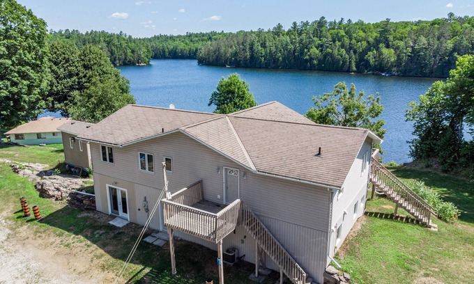 Minden Hills Cabaña | 7 bedrooms, 2 kitchens, large deck overlooking lakefront cottage. Max 14 persons