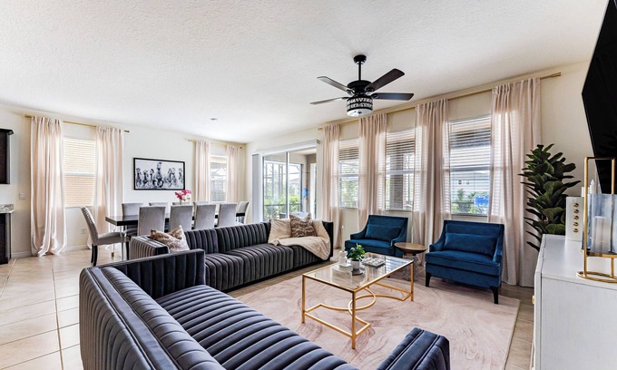Sunridge Woods Casa | 7 Beds Pet-Friendly, Resort Water Park & Sport Courts, Pool/Jacuzzi, BBQ, Games