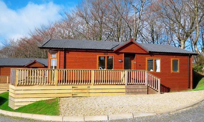 Tavistock Casa | 7 Cedar Lodge Park, Tavistock