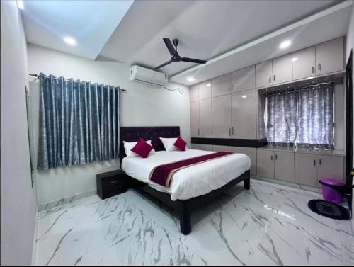 Tirupati Apartamento | 7 HILL's PRESTIGE