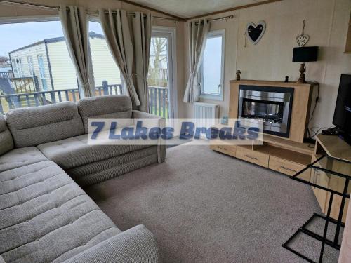 Crowle Casa | 7 Lakes Breaks at 7 Lakes Country Park-WF73