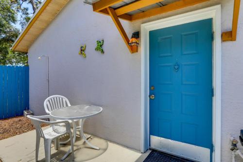Pinellas Park Apartamento | 7 Mi to Beach Pinellas Park Studio with Patio